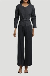 Review My Fair Lady Cropped Black Jacket